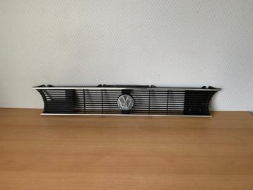 grille volkswagen golf I 1974 tot 1984 321853601 grill disponible aux enchères