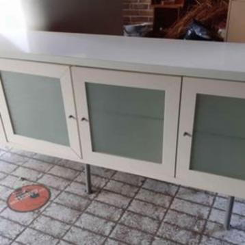 URGENT MEUBLE IKEA 4 PORTES