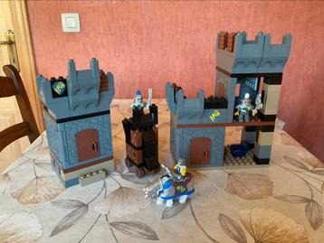 Lego duplo kasteel en aanval wagentje, Enlèvement ou Envoi, Comme neuf, Briques en vrac, Duplo