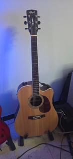 Akoestisch elektrische gitaar + staander, Enlèvement