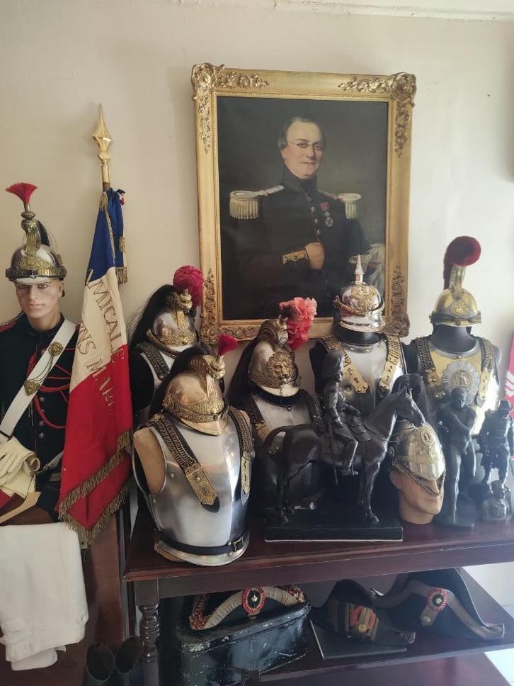 Lot Antiek Militaria Le Bibelot, Verzamelen, Militaria | Algemeen, Verzenden