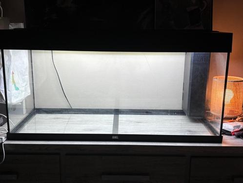 Aquarium Juwel 200L à vendre – Pompe et éclairage inclus, Dieren en Toebehoren, Vissen | Aquaria en Toebehoren, Zo goed als nieuw