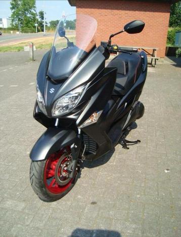 Suzuki burgman 400 beschikbaar voor biedingen