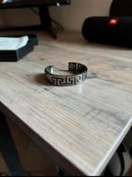 Versace bracelet, Handtassen en Accessoires, Armbanden, Ophalen