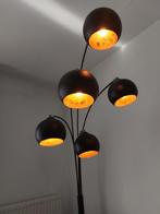 Staande lamp met 5 bollen zwart metaal, Huis en Inrichting, Lampen | Vloerlampen, Metaal, Zo goed als nieuw, Ophalen