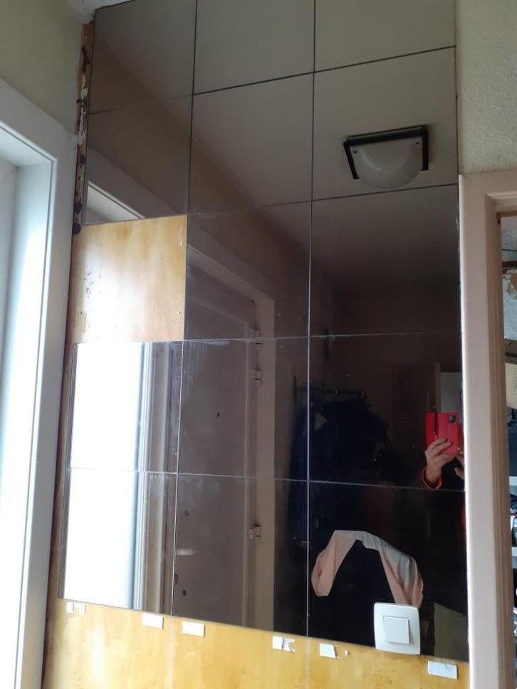 Goud-brons-kleurige spiegelvlakken ( ong 2.5 vierk meter ), Huis en Inrichting, Woonaccessoires | Spiegels, Zo goed als nieuw