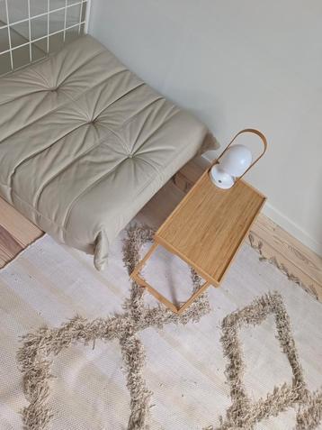 Tapijt 2x3 m beschikbaar voor biedingen