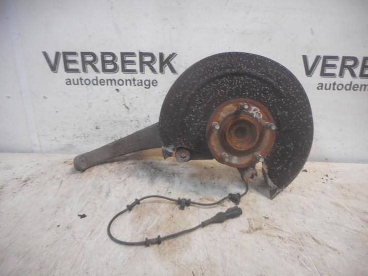 MOYEU DE ROUE AVANT DROIT Jaguar S-type (X200), Autos : Pièces & Accessoires, Freins & Transmission, Jaguar, Utilisé