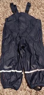 Regenkleding, Enlèvement