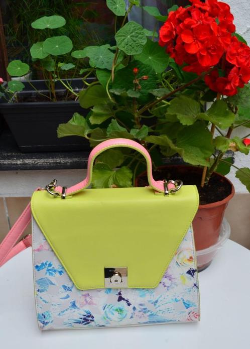Bulaggi The Bag Joya Dames Laptoptas Roze Groen Blauw Bloeme, Handtassen en Accessoires, Tassen | Damestassen, Zo goed als nieuw