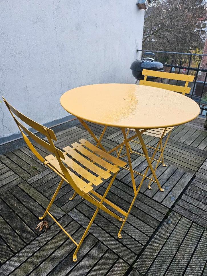 Table et 2 Chaises FERMOB, Tuin en Terras, Tuintafels, Zo goed als nieuw, Rond, Metaal, Ophalen