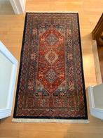 Tapijt orientaals 165 l x 85 cm in propere staat, Ophalen, Zo goed als nieuw