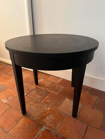 ANTIEK HOUTEN TAFELTJE BIJZETTAFEL MET SCHUIF ZWART ZGSTAAT! beschikbaar voor biedingen