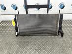 MINI (BMW) MINI F55 One 1.2 One Pepper Bns.  [RADIATOR] 2015, Ophalen of Verzenden, Gebruikt, Stiba lid