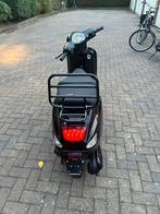 Gts toscana lookalike vespa, Fietsen en Brommers, Ophalen, Klasse B (45 km/u), Benzine, 50 cc