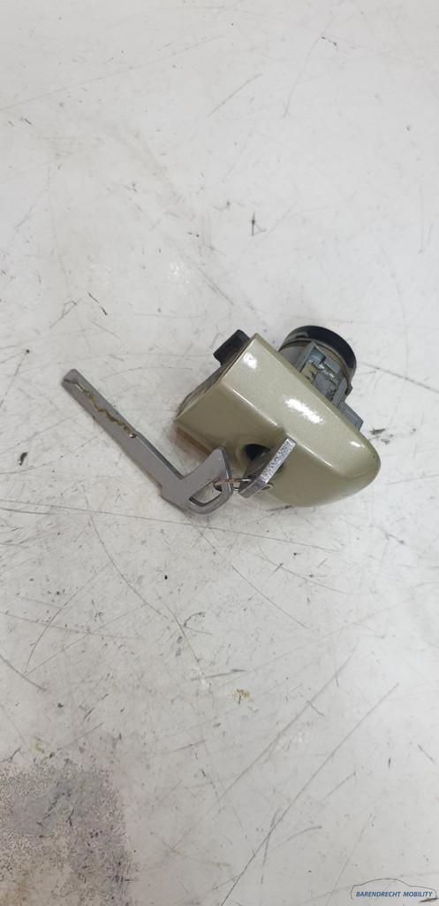 Cilinderslot met sleutel Volvo S40 V50 baard slot cilinder s, Auto-onderdelen, Carrosserie, Volvo, Gebruikt