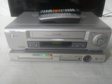 Kopieer duo Philips DVDR 3380 + VHS videorecorder VR630 beschikbaar voor biedingen