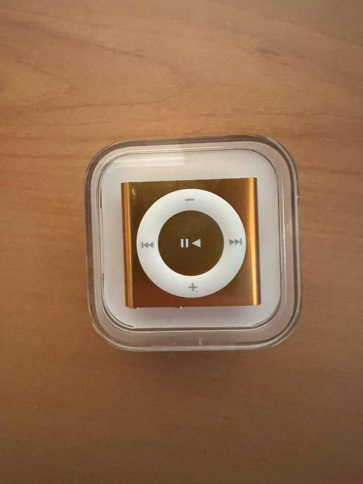 Apple iPod shuffle 4th Gen Gold New, Audio, Tv en Foto, Mp3-spelers | Apple iPod, Shuffle, Oranje, Ophalen