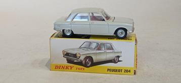 DINKY TOYS SPAIN PEUGEOT 204 REF610 disponible aux enchères