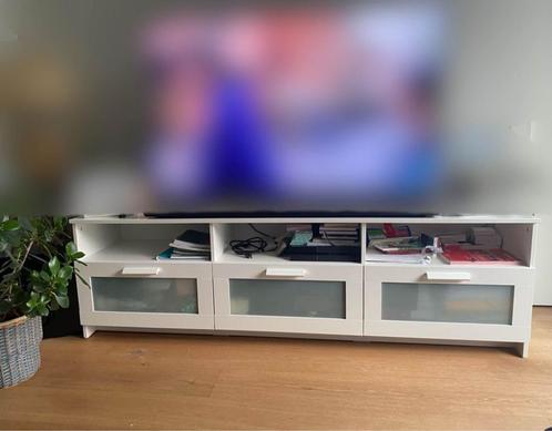 IKEA Brimnes Banc Tv, Maison & Meubles, Armoires | Mobilier de télévision, Utilisé, Moins de 100 cm, 150 à 200 cm, 25 à 50 cm