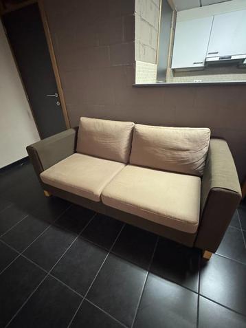 Slaapbank / sofa twee-zit beschikbaar voor biedingen