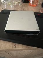 Unifi Cloudkey+, Computers en Software, Netwerk switches, Ophalen of Verzenden, Zo goed als nieuw
