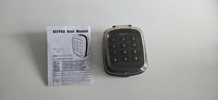 Universeel keypad zender voor poort, hek, ..., Telecommunicatie, Zenders en Ontvangers, Gebruikt, Zender, Ophalen of Verzenden