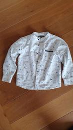 Chemise blanche avec col chinois, Enfants & Bébés, Vêtements enfant | Taille 116, Comme neuf, Enlèvement, Chemise ou Chemisier