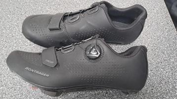 Zeer nette wielrenschoenen Bontrager Circuit / Mt. 42 beschikbaar voor biedingen