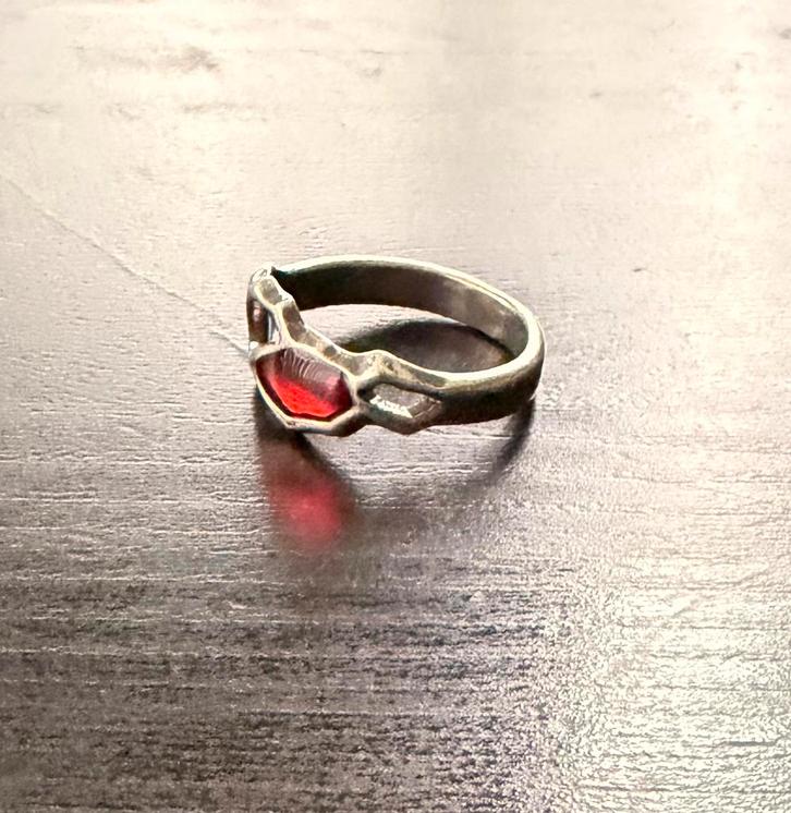 Nico Taeymans verzilverde ring met oranje accent, Handtassen en Accessoires, Ringen, Zo goed als nieuw, Rood, Zilver, Ophalen of Verzenden