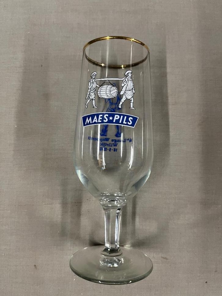 Maes Pils glas Lange Wapperrit Wilrijk 1976, Verzamelen, Glas en Drinkglazen, Nieuw, Bierglas, Ophalen