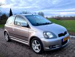 Toyota Yaris T Sport GR.BEURT NAP APK AFN.TREKH BLUET. AIRCO, Auto's, Toyota, Voorwielaandrijving, 4 zetels, Stof, 4 cilinders