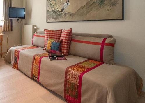 2 ZicZac vouwbedden, Huis en Inrichting, Slaapkamer | Slaapbanken, Zo goed als nieuw, 70 cm of minder, Eenpersoons, Crème, Overige kleuren