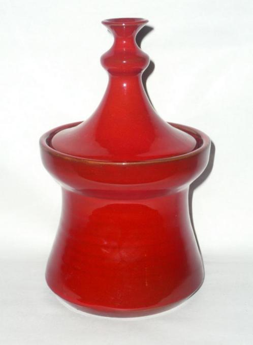 MID-CENTURY DEKSELPOT PACO EEKLO  SELENIUMROOD CA 1970, Antiek en Kunst, Antiek | Keramiek en Aardewerk, Ophalen of Verzenden