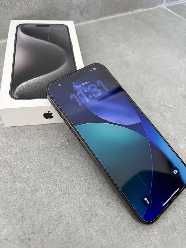 iPhone 15 Pro Max - Black Titanium - nieuwstaat, Telecommunicatie, Mobiele telefoons | Apple iPhone, Zo goed als nieuw, 256 GB