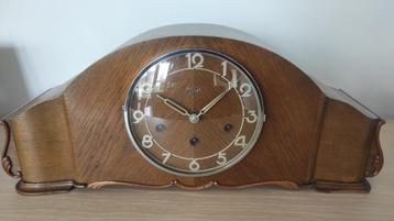 Kienzle Original Mantelklok 1930-1969 beschikbaar voor biedingen