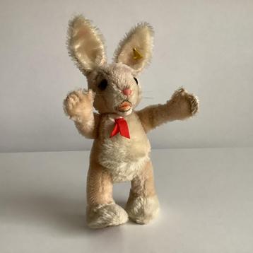 Mooi vintage konijn Nikili van Steiff beschikbaar voor biedingen