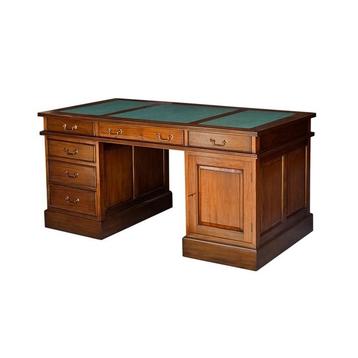 Mooie Engelse dubbel bureau beschikbaar voor biedingen