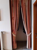 Lange oranje overgordijnen met wegbinders (hall), Huis en Inrichting, Stoffering | Gordijnen en Lamellen, Gebruikt, 200 cm of meer