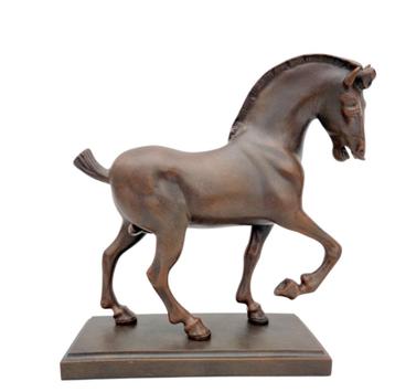 Le cheval de rêve. Gran Cavallo depuis Parastone., Enlèvement ou Envoi