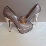 pumps 37, Kleding | Dames, Schoenen, Pumps, Verzenden, Beige, Nieuw