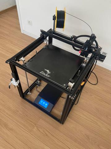 Ender 5 plus en upgrades beschikbaar voor biedingen