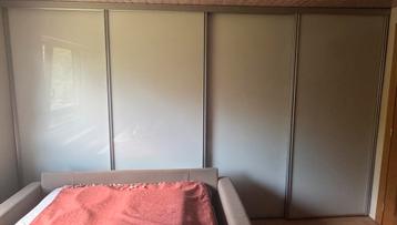 4 Portes coulissantes beschikbaar voor biedingen