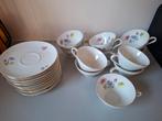 Servies Porselein met bloemetjes, Antiek en Kunst, Antiek | Servies compleet, Ophalen