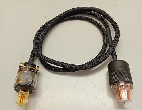 Te Koop: Lieder Powercord met Furutech US-IEC power pluggen., Audio, Tv en Foto, Audiokabels en Televisiekabels, Zo goed als nieuw