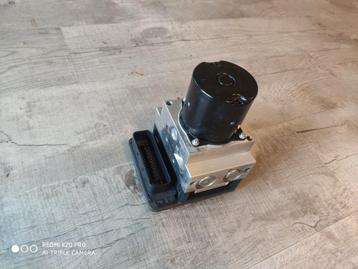 BMW F01 7-serie ABS pomp 34516792478 beschikbaar voor biedingen