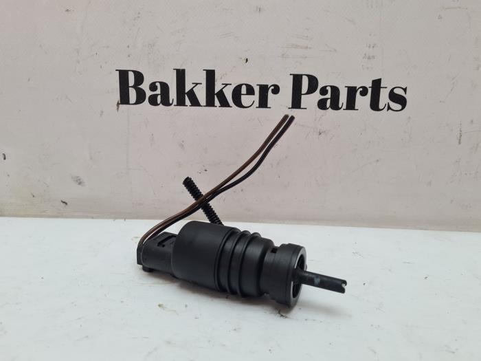 Pomp koplampsproeier van een BMW X3, Auto-onderdelen, Verlichting, BMW, Gebruikt, 3 maanden garantie