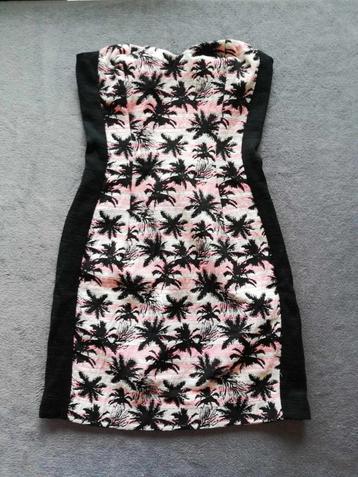 Jurk, strapless, maat S, merk NAF-NAF, nog in solden beschikbaar voor biedingen