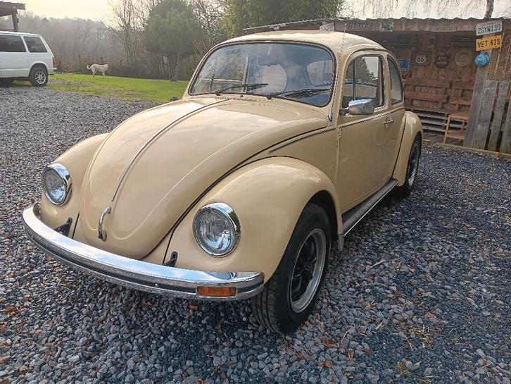 Vw coccinelle 1200cc ., Auto's, Volkswagen, Particulier, Beetle (Kever), Benzine, Coupé, 2 deurs, Handgeschakeld, Beige, Zwart