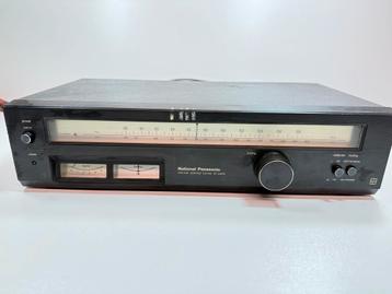 Vintage Panasonic ST2400 Tuner beschikbaar voor biedingen